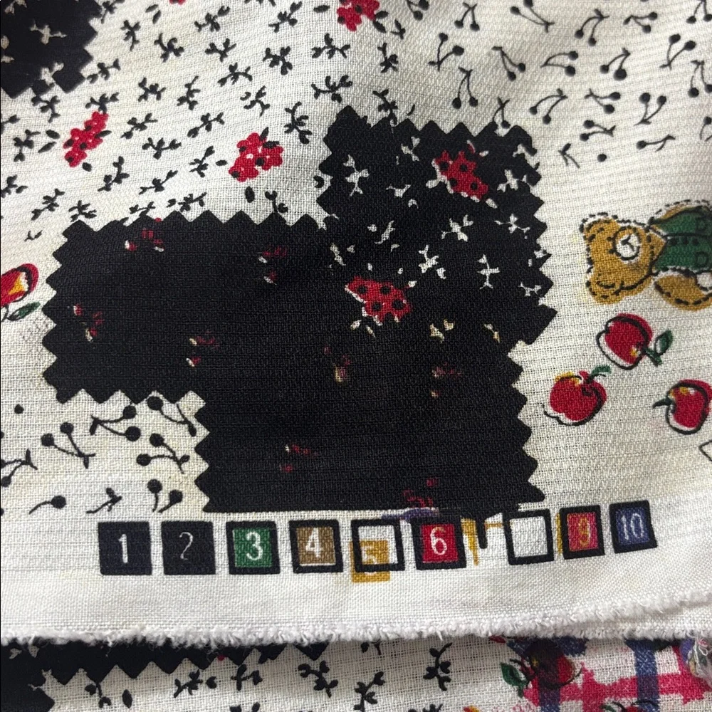 Vintage Design Patchwork Teddy Bear Bedding Fabric, 6+ Yards 🧸 🍎